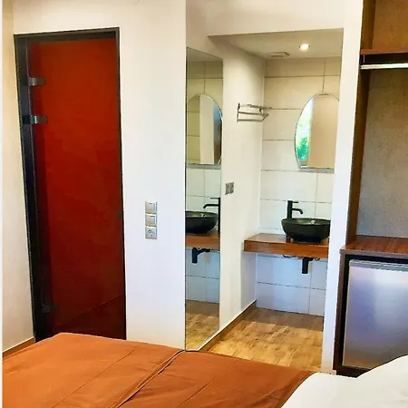 Villa Park Luxury Rooms Paralio Astros Exterior photo